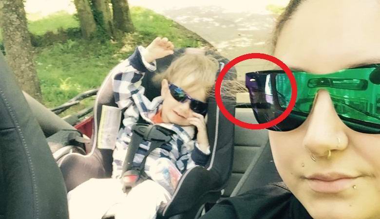 Aavemaiset kasvot ilmestyivät odottamattomaan kohtaan naisen selfiessä