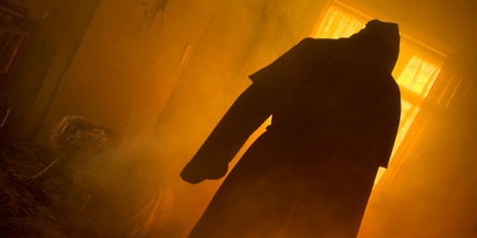 Musta munkin haamu ilmestyi hylätyssä kirkossa