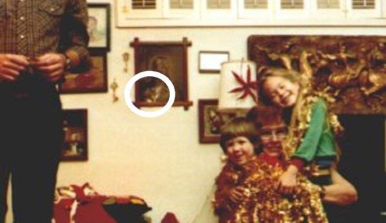 Pelottava kasvot ilmestyivät Kristuksen muotokuvaan