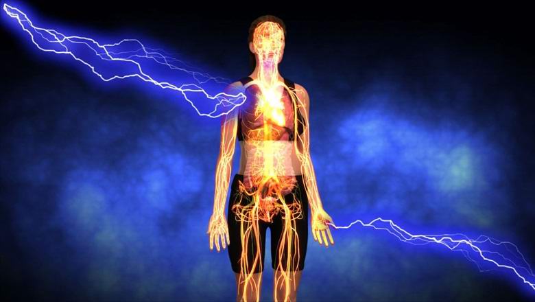 Matkustaja vangitsi häntä iskeneen salaman.