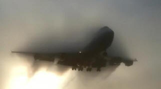 Boeingissa kuolleiden sukulaiset katosivat