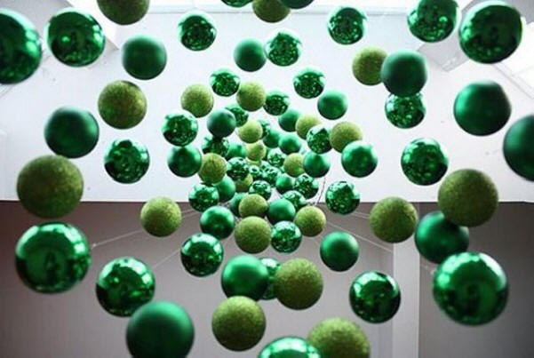 Epätavalliset joulukuuset (29 kuvaa)