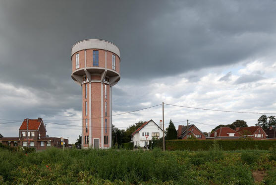 epätavallisia asuntoja15 10 maailman epätavallisinta kotoa