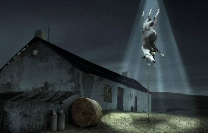 Satanistit, petoeläimet vai muukalaiset?