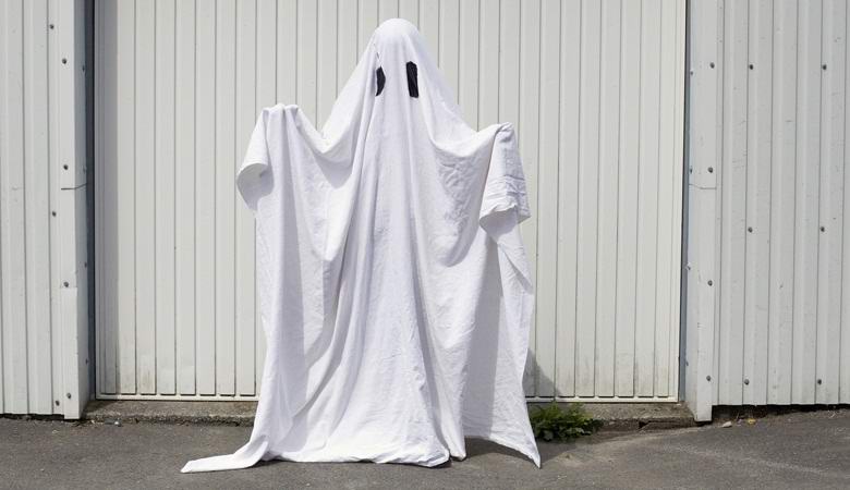 Avioliitto kuvaa kaksi kertaa autotallihaamua