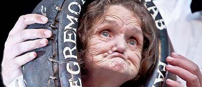 Maapallon pahin nainen on kuollut