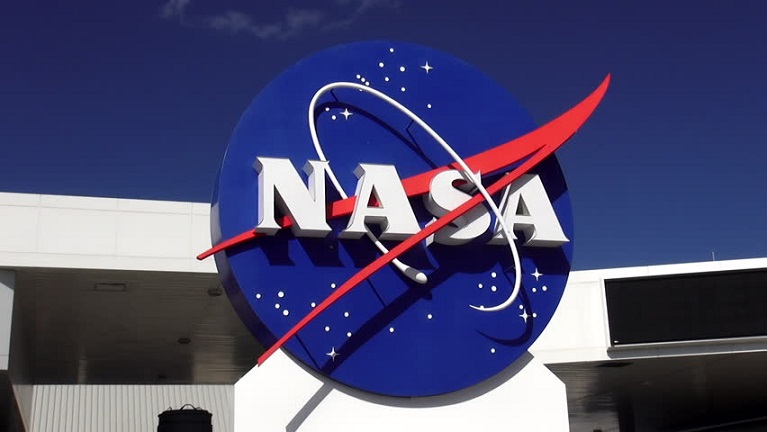 Scott Waring syytti NASA: ta kuvien retusoinnista avaruudesta