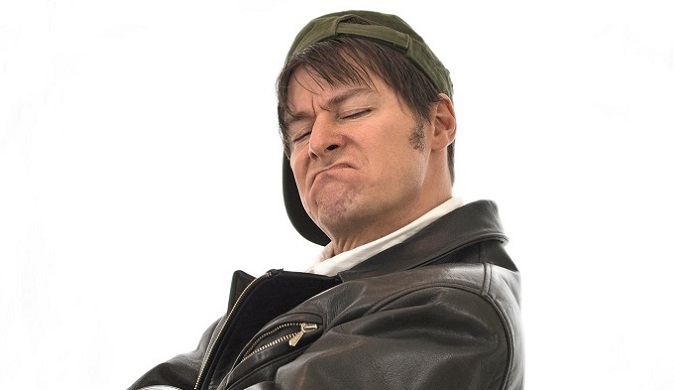 Liian usein esiintyminen sosiaalisissa verkostoissa johtaa ala-arvoisuuteen.