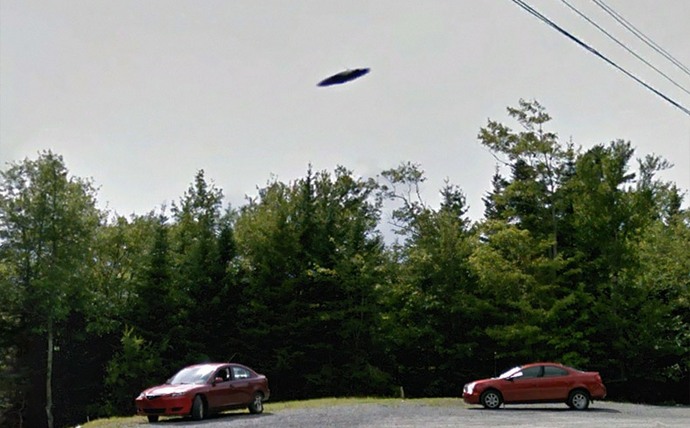Satunnainen UFO satunnaisissa panoraamakuvissa