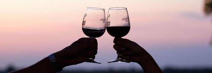 Alkoholi ja rakkaus vaikuttavat meihin samalla tavalla.