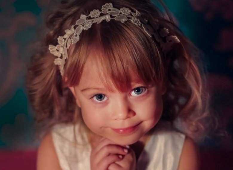 Outo tapaaminen äidin ja kuolleen tytärin välillä