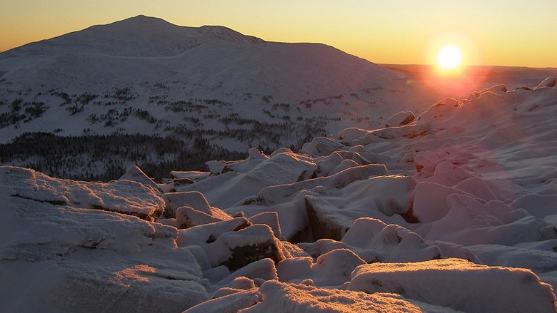 Oudon räjähdyksen lähellä Djatlov-passia