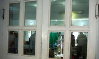 Outo haju kaupungissa