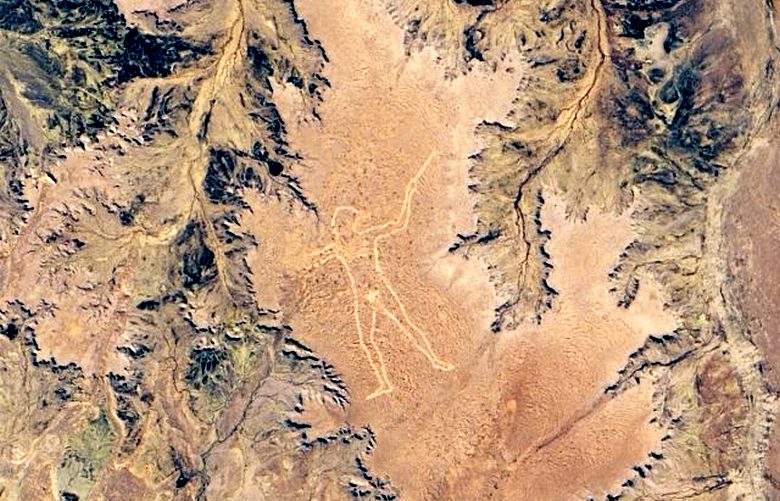 Salaperäinen geoglyfi jättiläismiehenä Australian tasangolla päivitetty