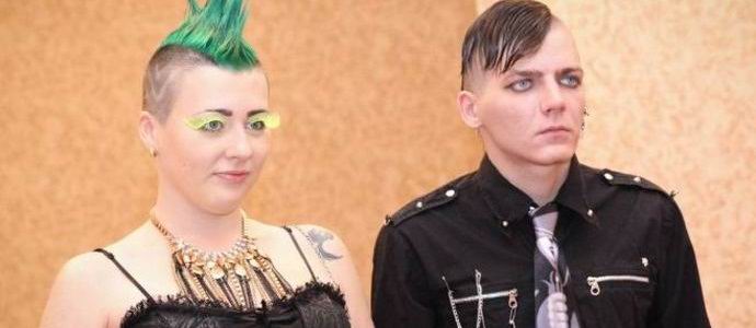 Permin pikku Luciferilla on vampyyrin veli