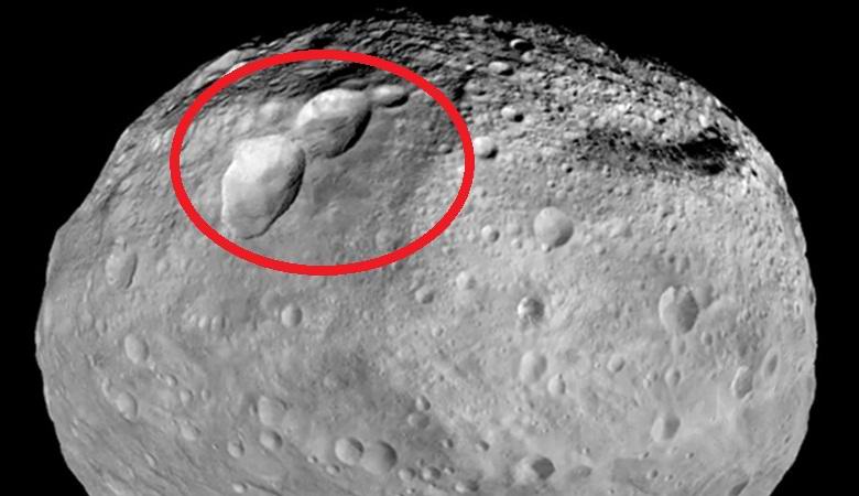Tutkijat ovat julkaissut kuvia jättiläisestä lumiukosta asteroidilla