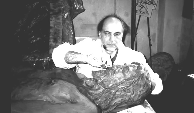 Tutkijat loivat kuoren pohjalta veistoksen Jeesuksesta Kristuksesta