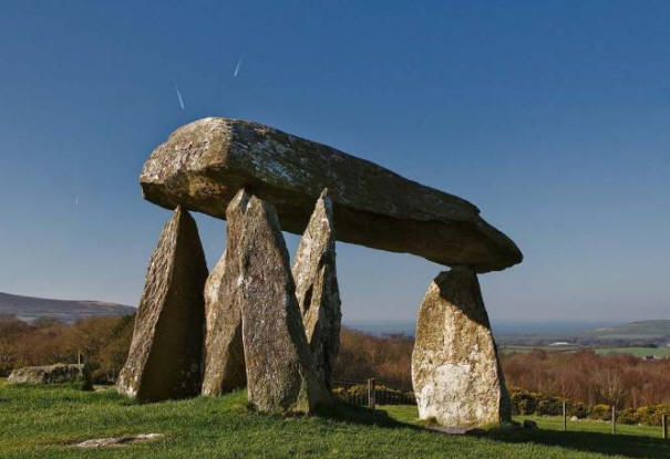 Walesin Dolmen Pentre Yifan