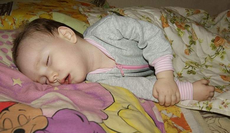 Ural tyttö salaperäinen