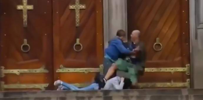 Brasiliassa kodittomat pelastivat panttivangin elämänsä kustannuksella