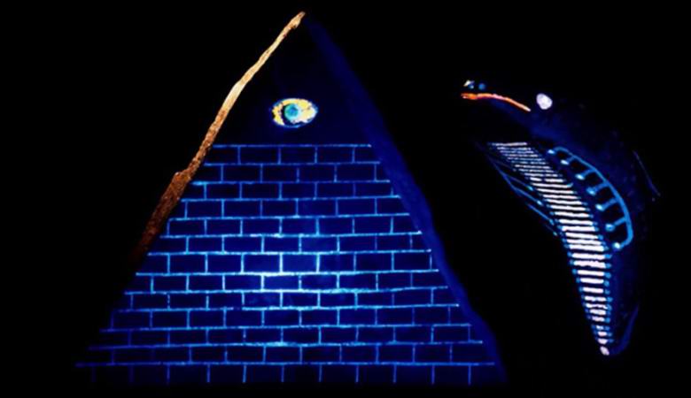 Uskomattomia valaisevia esineitä löytyy Ecuadorin viidakoista