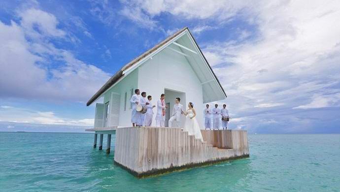 Kelluva rekisteritoimisto on ilmestynyt Intian valtamerelle