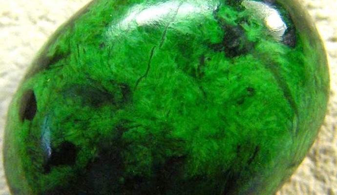 Myanmariin kaivettiin 175 tonnin pala arvokasta mineraalia