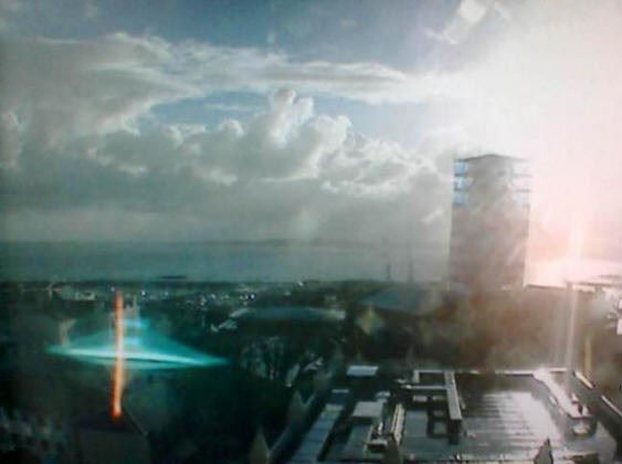 Taivaalla havaittiin käsittämätön sininen esine Kanaalisaarten yläpuolella