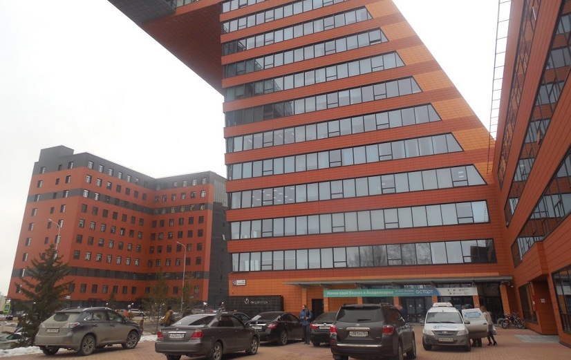 Venäjällä rakennetaan nollapainon torni