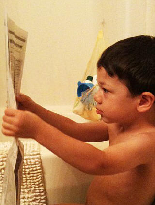 Yhdysvalloissa kasvaa lapsi, joka on lukenut sanomalehtiä puolitoista vuotta.