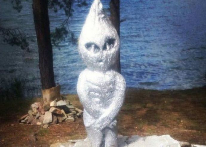 Muistomerkki ulkomaalaiselle esti jotain vandaaleista