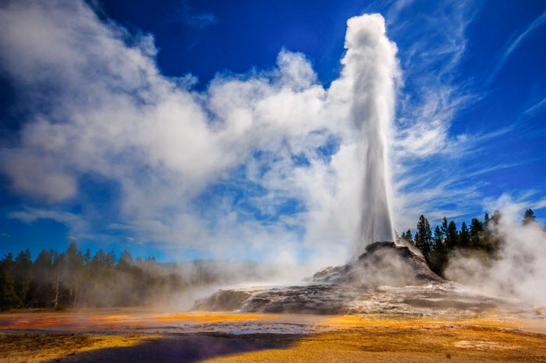 Yellowstone Park -kamerat lähettävät salaperäisiä tapahtumia