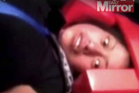 Pelin aikana taululle pahat henget levittivät teini-ikäisiä