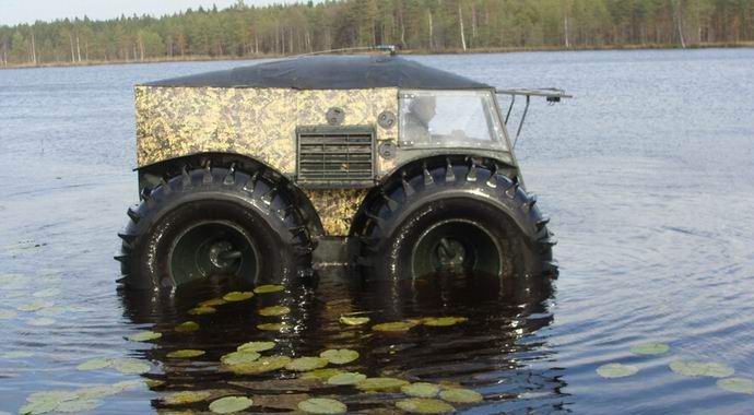 Venäjän kelluva maastoauto iski Internetiin