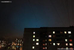 Vilkkuu taivaalla Harkovan yli