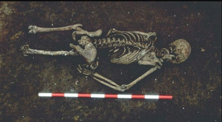 Hautausmaat, joissa luurangot makaavat alaspäin