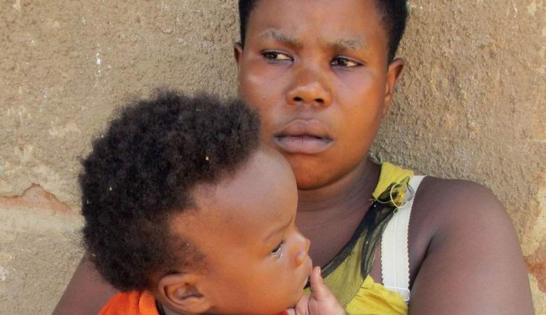 Nainen synnytti 44 yli 18-vuotiasta lasta