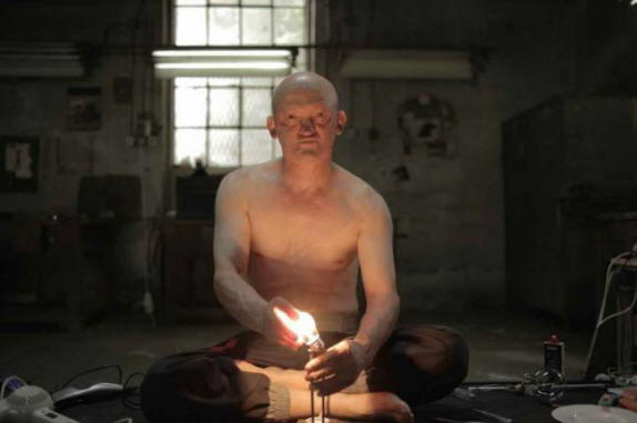 Serbian asukas kestää miljoonan voltin jännitteen