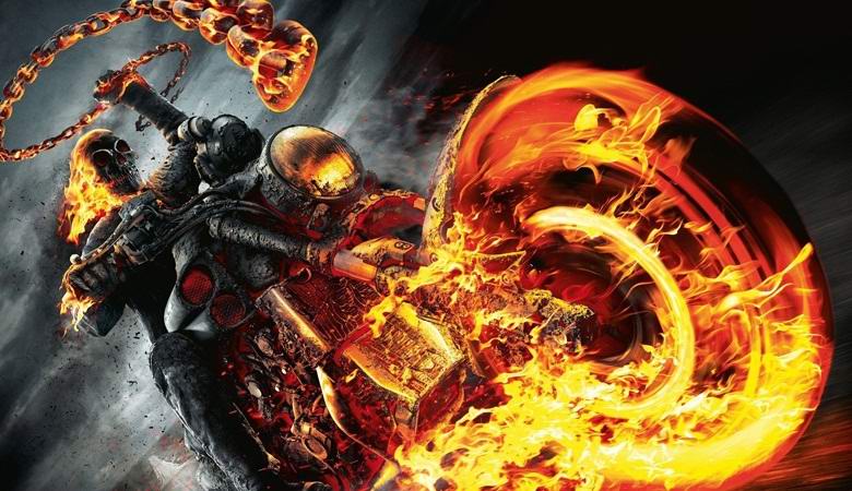 Ärsyttävä moottoripyörä ajoi moottoritiellä yksinään